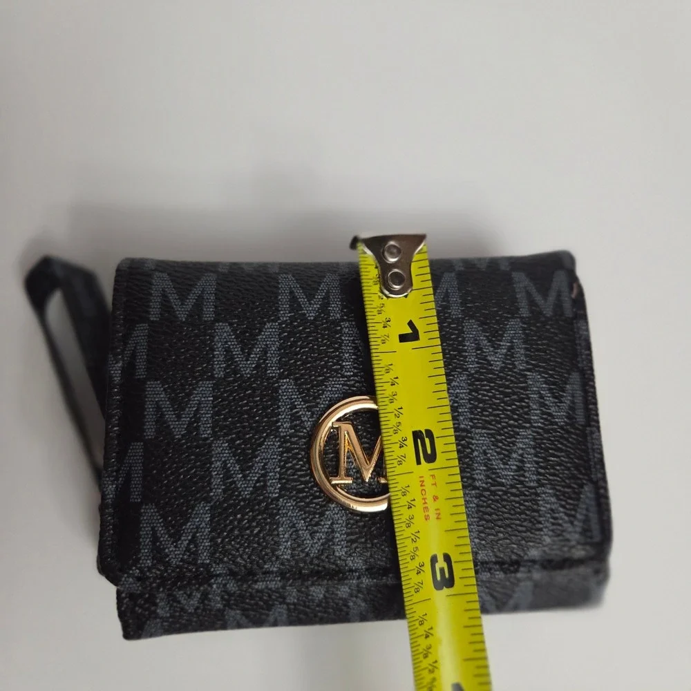 Black Monogram Bifold Wristlet Wallet Gold M Logo Medallion Pink Interior